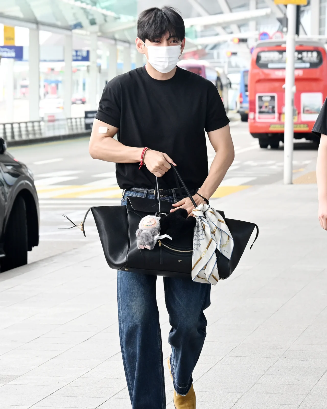 CELINE V LUGGAGE BAG