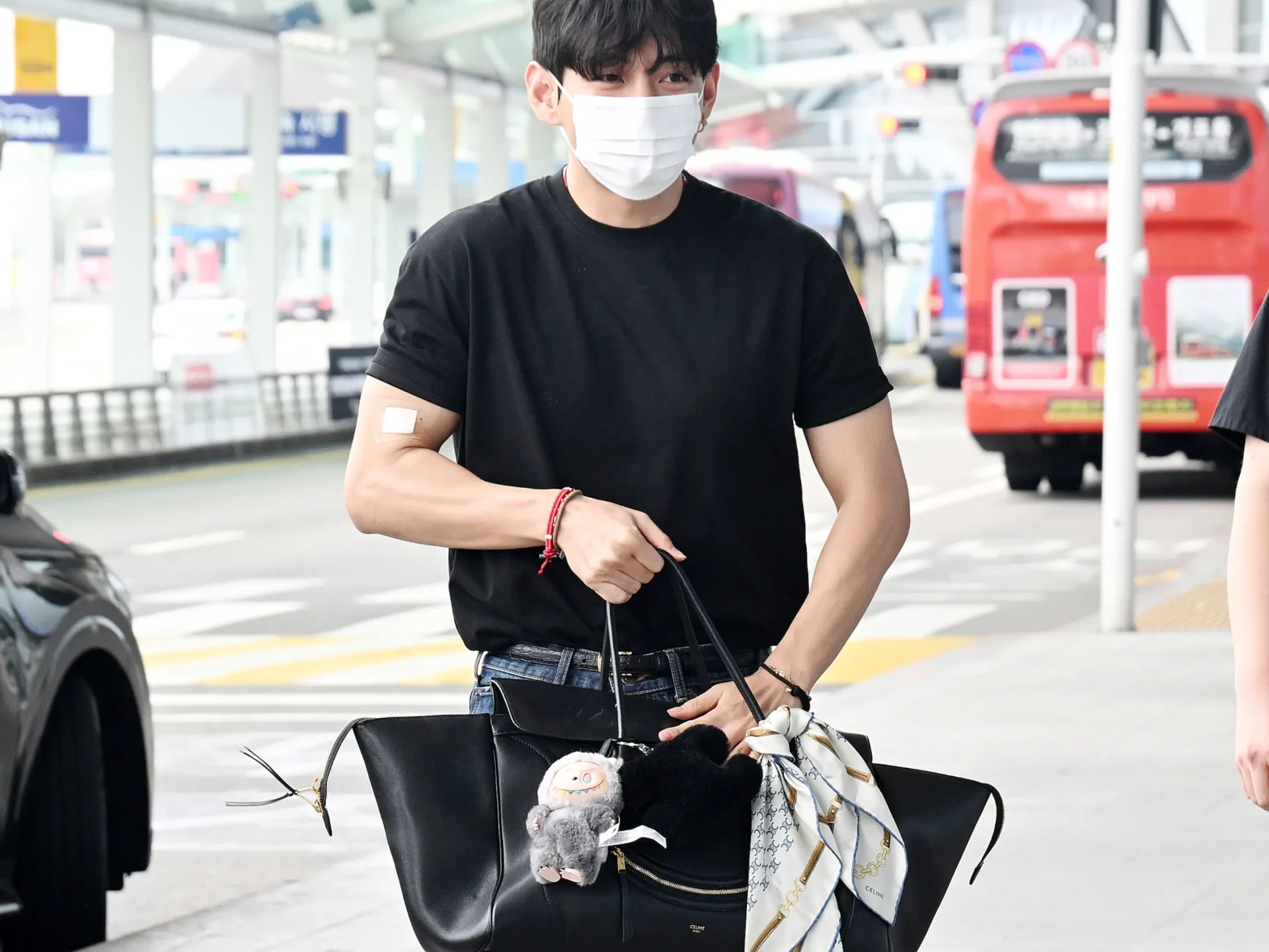 CELINE V LUGGAGE BAG