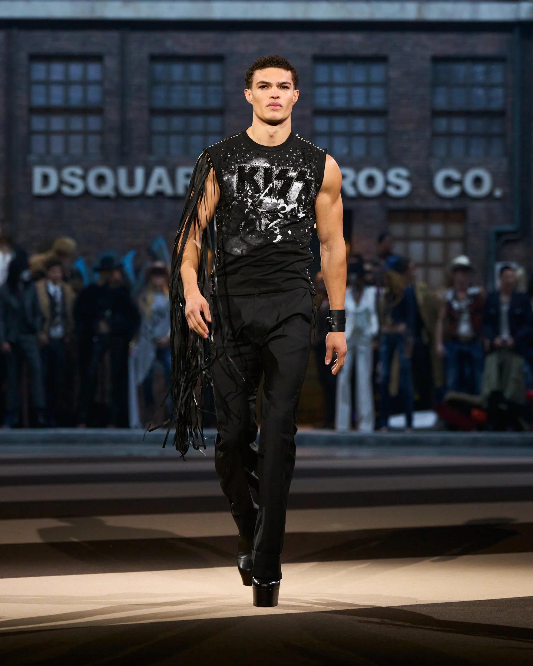 DSQUARED2