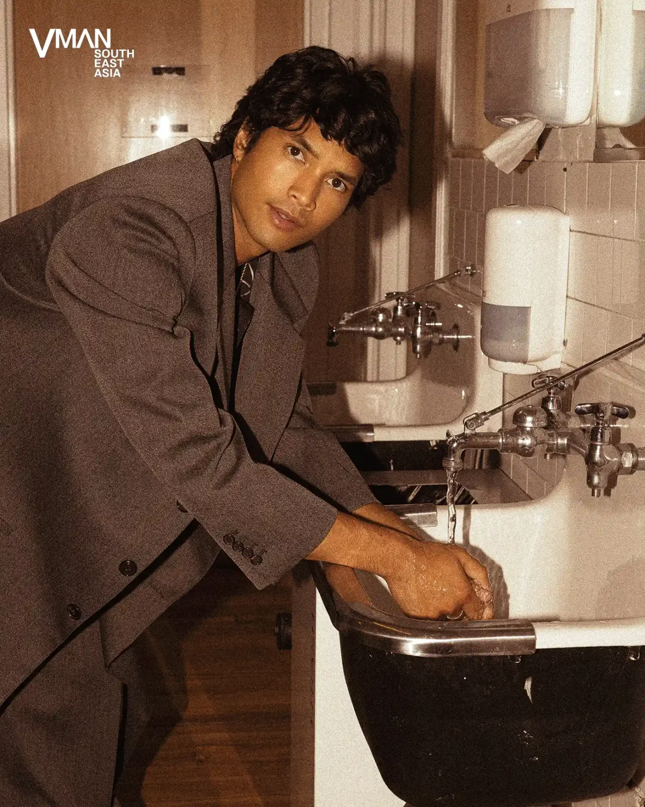 WOLVES OF WALL STREET