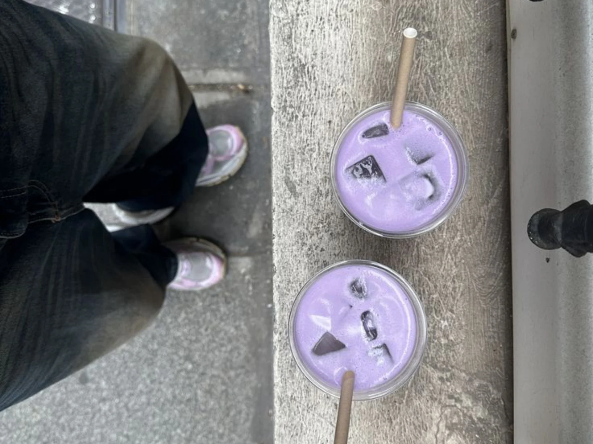 UBE LATTE
