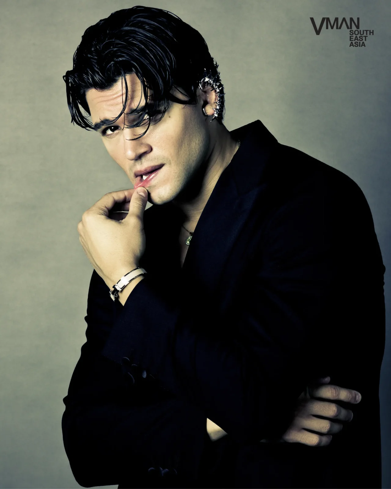 antonio medugno posing
