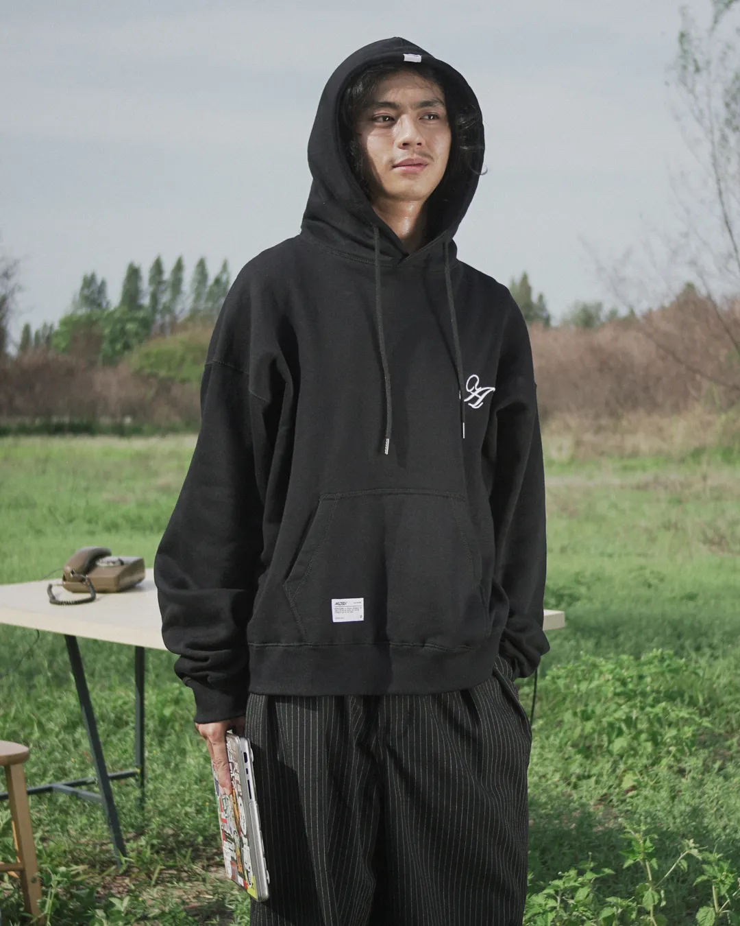 akudesign pullover hoodie