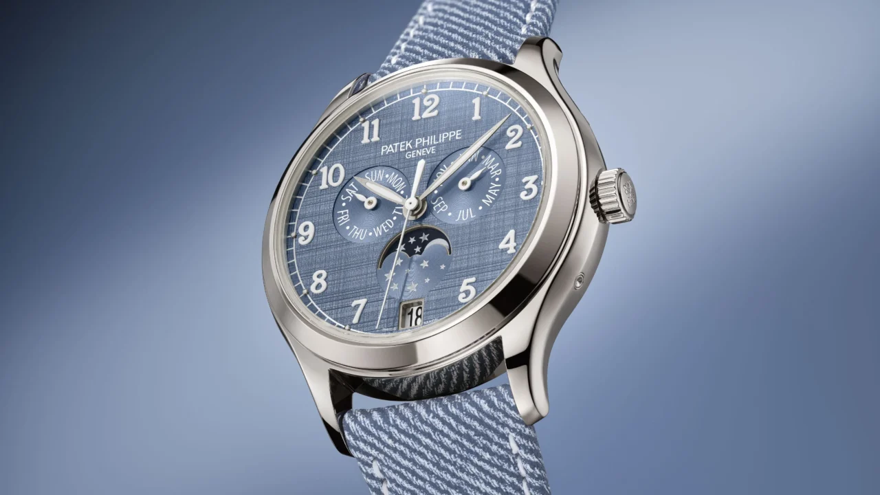 patek philippe Reference 4946G-001