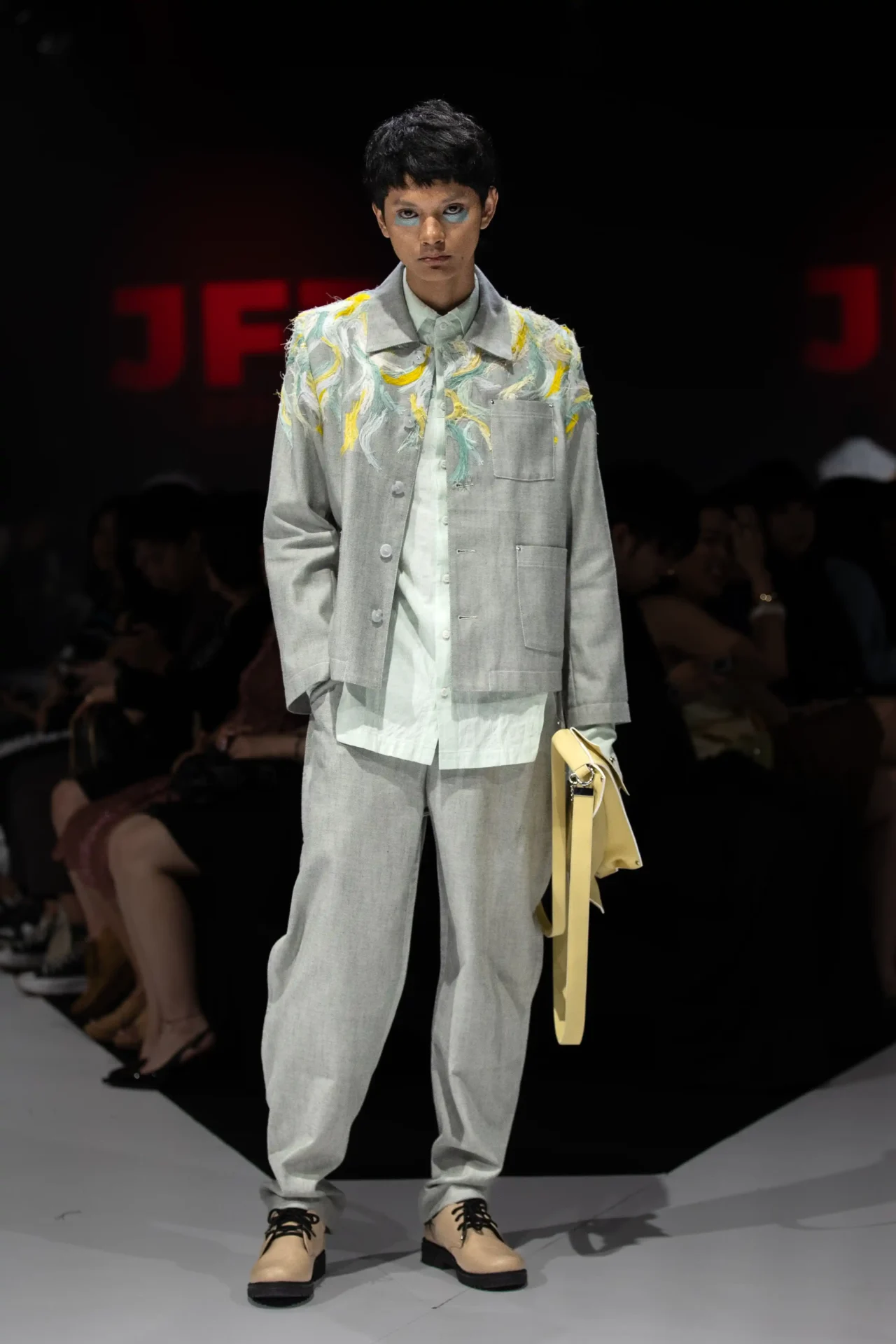 30%70 by fengyuan dai