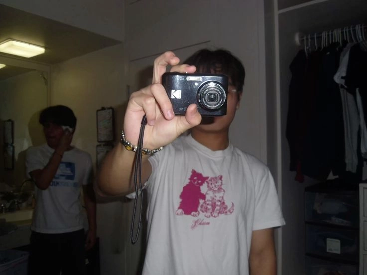 DIGITAL CAMERAS 3