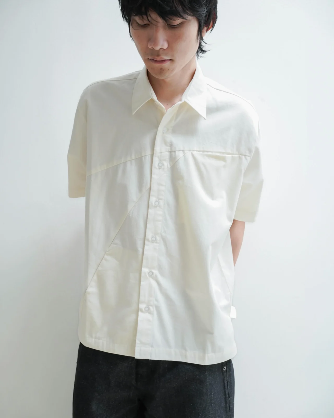 room for air oliver shirt