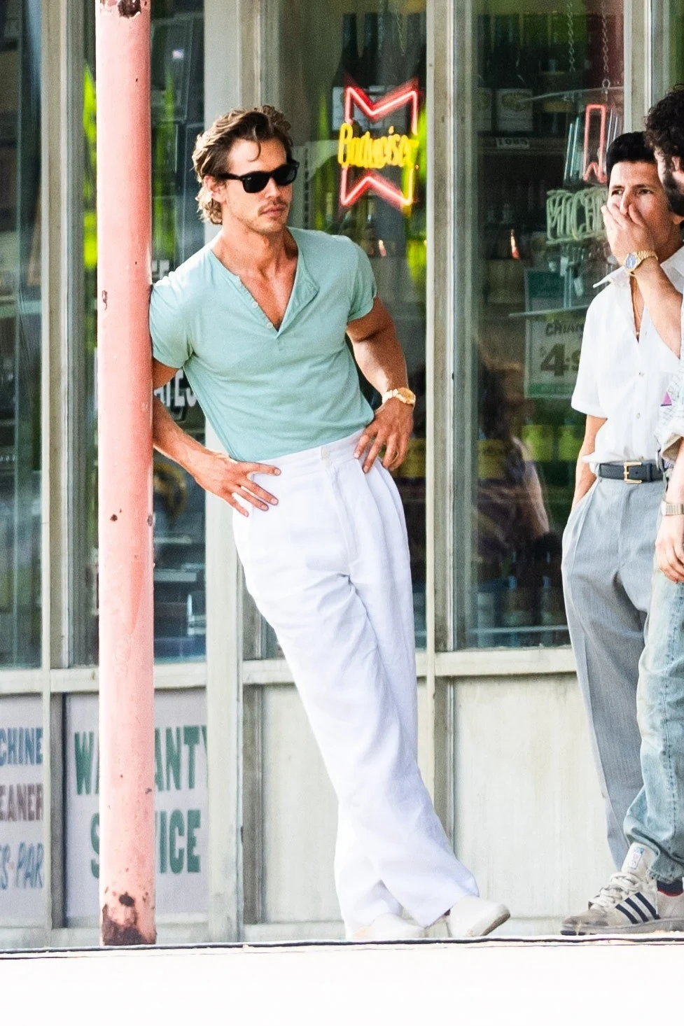 miami vice 85 set photo austin butler